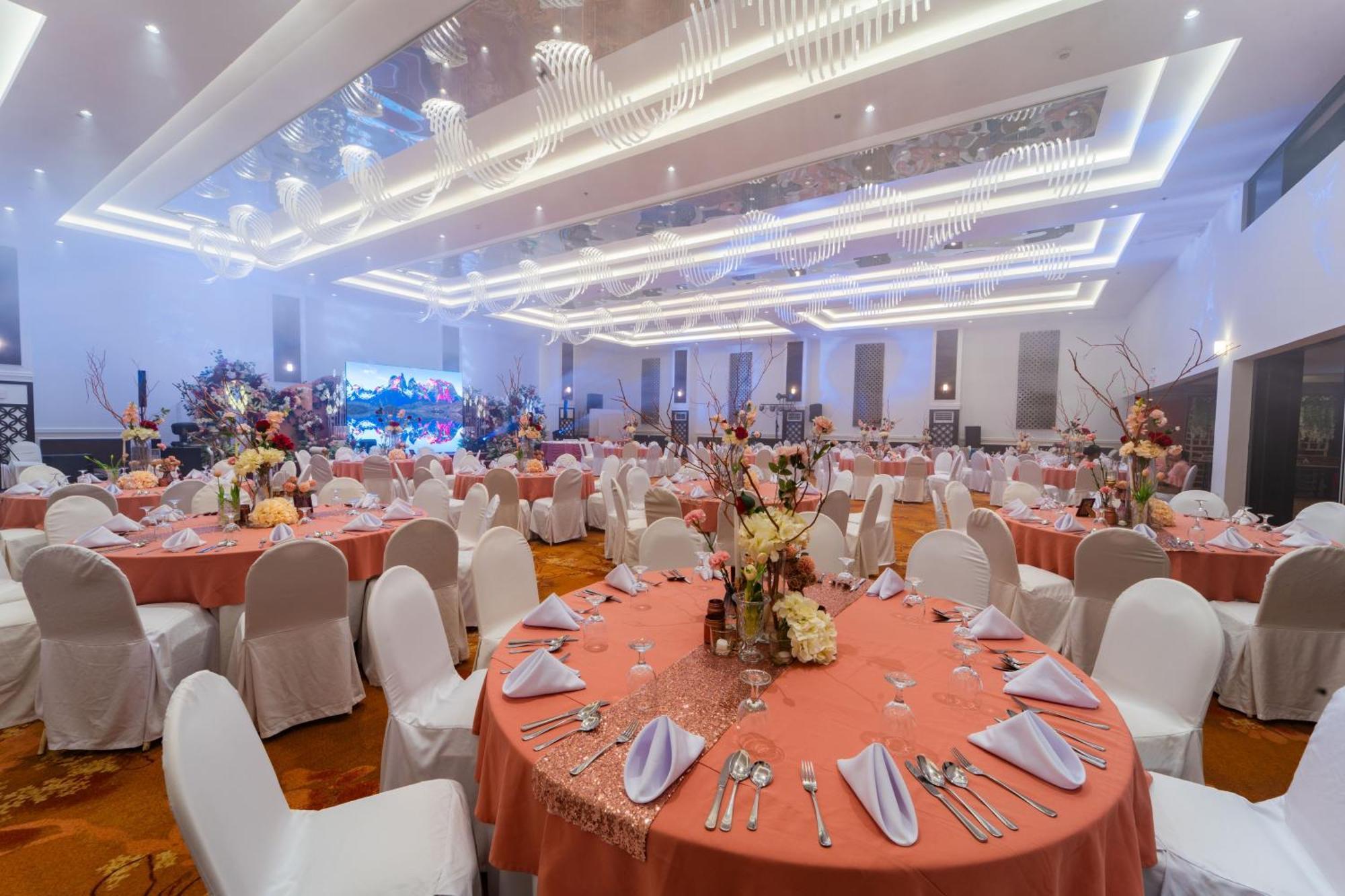 Metrocentre Hotel Tagbilaran Exterior foto